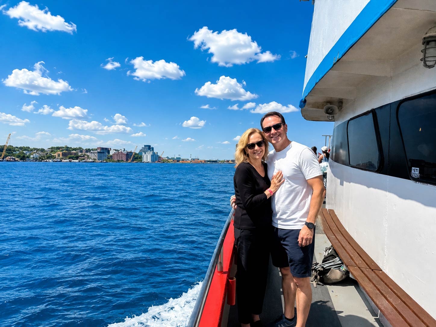 Each side of the Brooklyn Skyline Cruise has great views.